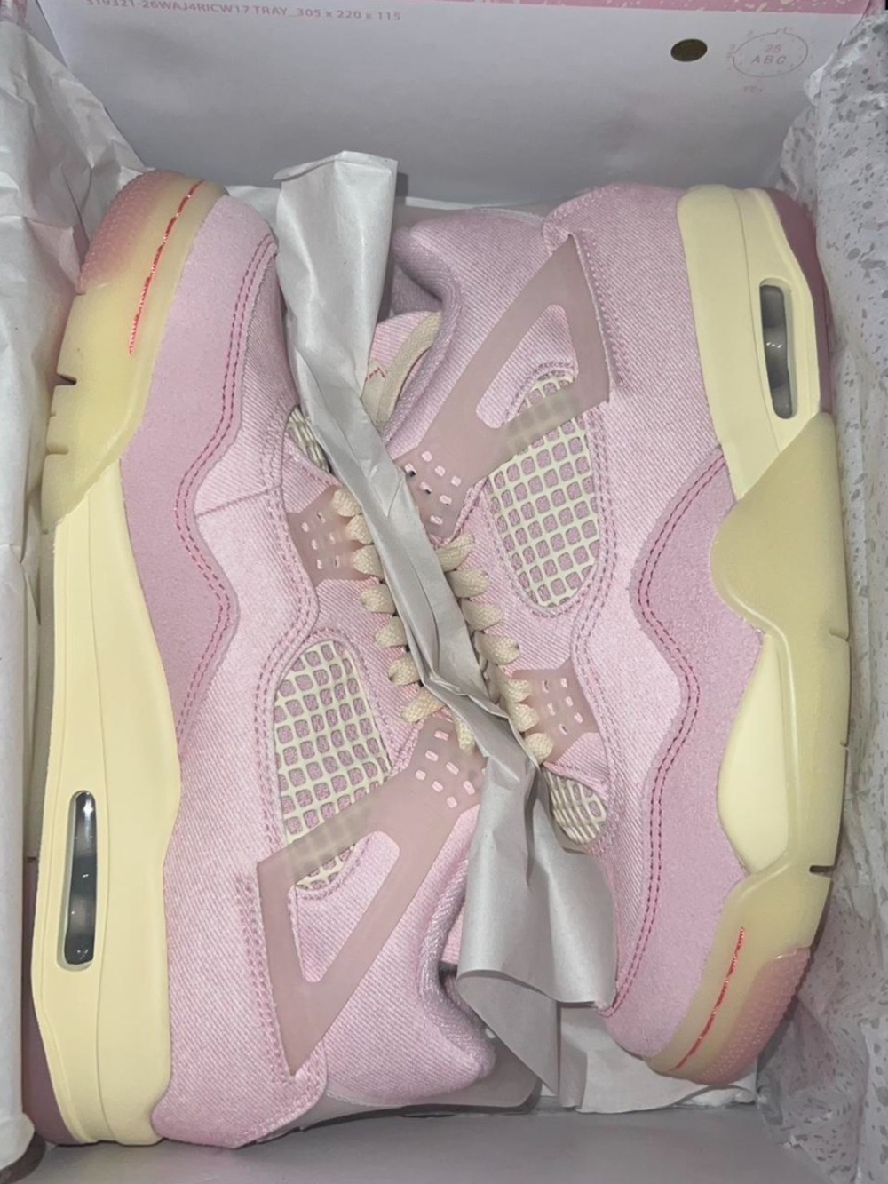 Nike Air Jordan 4 Retro Pink and Cream Women's Shoe Iced Carmine Edition size7.5 - Picture 3 of 6